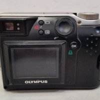 Фотоапарат Olympus C-2000 Z, снимка 6 - Фотоапарати - 30277164