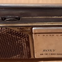 Ретро AM/FM радиоприемник Roxy, снимка 2 - Радиокасетофони, транзистори - 40552439