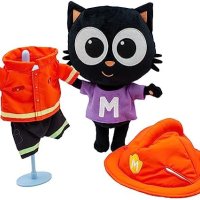 Плюшена играчка Черна котка Майло Milo сменяемо облекло на пожарникар, снимка 6 - Плюшени играчки - 42491157