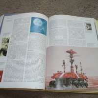Encyclopedia of Science Fiction 1978, снимка 9 - Енциклопедии, справочници - 42211974