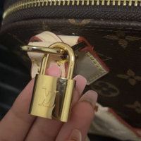 Louis Vuitton чанта, снимка 4 - Чанти - 44774516