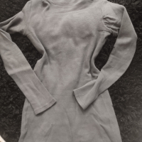 Дамски пуловер, снимка 1 - Блузи с дълъг ръкав и пуловери - 44767068