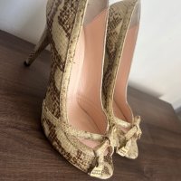 Леопардови обувки размер 37, снимка 3 - Дамски обувки на ток - 42414103