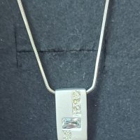 Сребърна висулка с циркон / проба 925 , снимка 2 - Колиета, медальони, синджири - 42774344