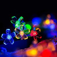 Многоцветни коледни LED лампички с цветя на батерии, снимка 2 - Декорация за дома - 42824663