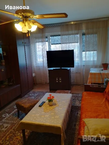 2стаен Здравец Изток(Дойче шуле), снимка 1