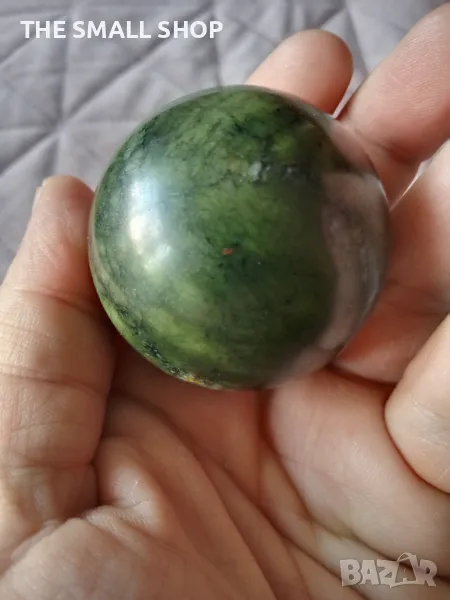 Сфера топка от зелен нефрит жадеит, снимка 1