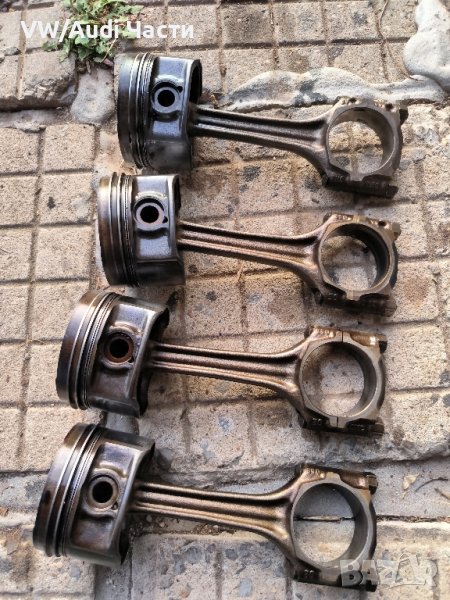 Бутала с биели за Голф 4 Ауди А3 1.6 101к.с АКЛ СР VW Golf 4 Audi A3 Seat AKL SR 1.6 бензин , снимка 1