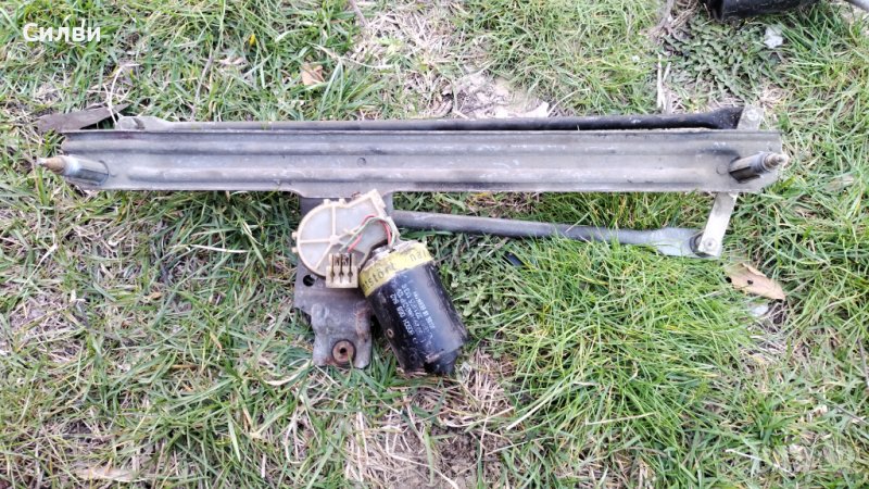 Моторче с механизъм за чистачки от Пасат 3 и др. ВАГ за Vw Passat 3 B3 B4 лостова система 321955605a, снимка 1