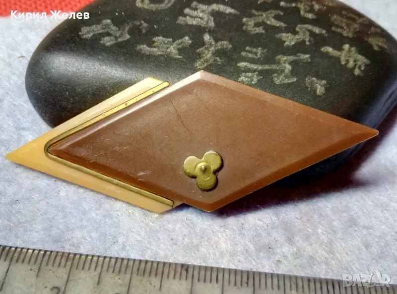 СТАРА СТИЛНА РОМБОВИДНА РЕТРО АР ДЕКО СТИЛ БРОШКА 30696, снимка 1