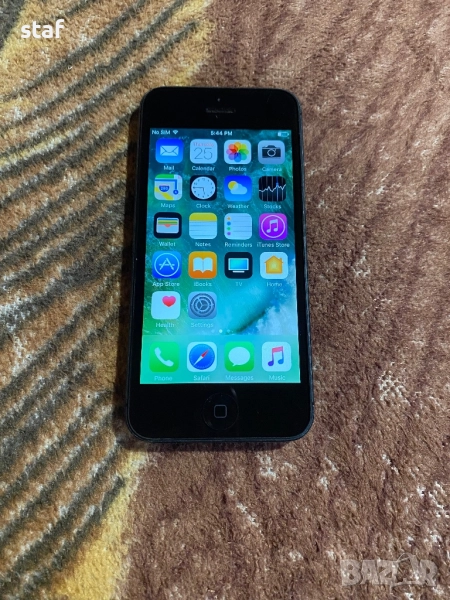 Продавам iPhone 5, снимка 1