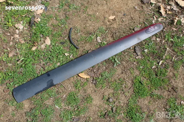 Лайсна врата предна лява Рено Меган Сценик 1997 1.6i Renault Megane Scenic, снимка 1