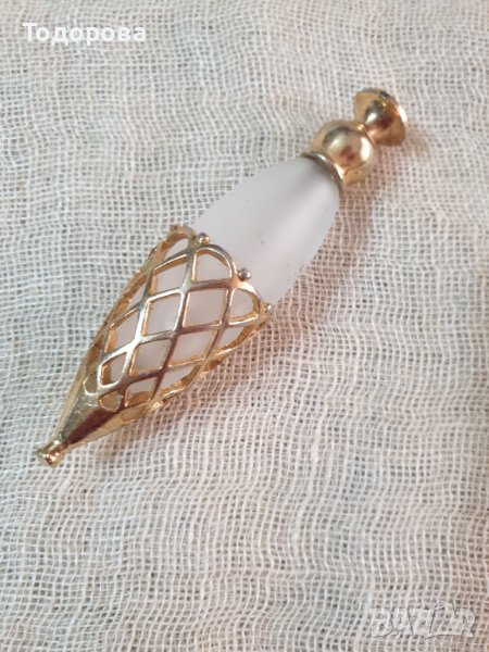 Старинно шишенце от парфюм, снимка 1