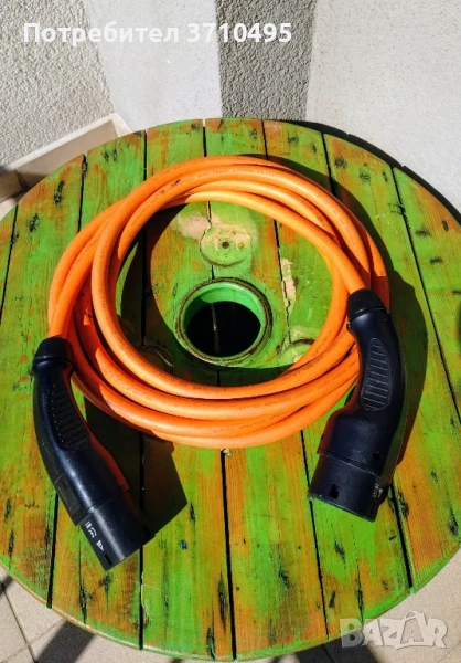 Кабел за зареждане на Електромобил, снимка 1