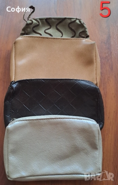 4 броя несесери за 10лв, снимка 1