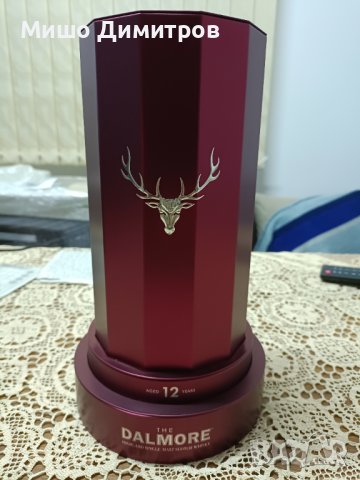 Продавам уникална метална кутия от уиски Далмор!, снимка 2 - Други ценни предмети - 40315768