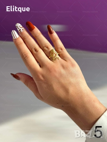 Хубав дамски златист пръстен тип змия от медицинска стомана, снимка 5 - Пръстени - 52871196