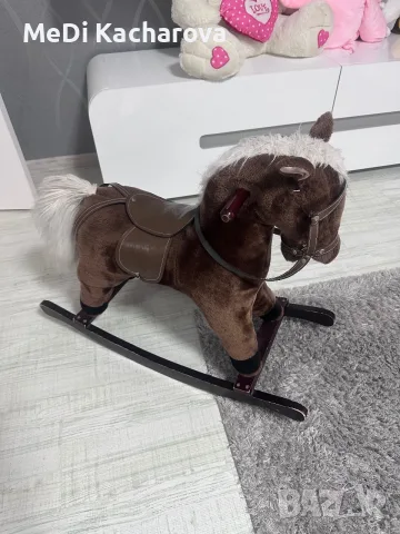 Люлеещо се конче за деца