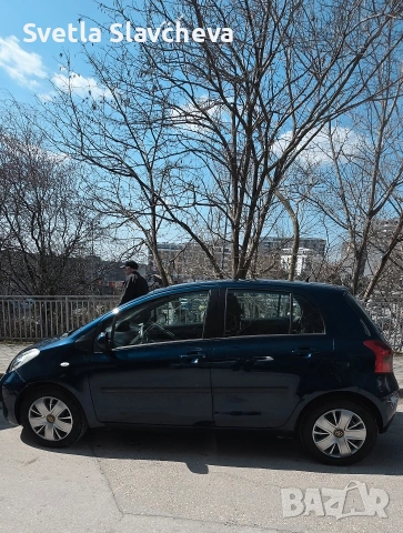 Продавам Toyota Yaris 1.4D4D- Автоматик, снимка 4 - Автомобили и джипове - 54237437