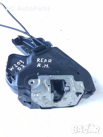 Задна врата заключалка за Mercedes Мерцедес С клас Комби W203 2037300235015 2002, снимка 3 - Части - 42653492