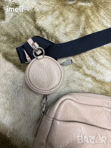 Малка чантичка, снимка 4 - Чанти - 50087181