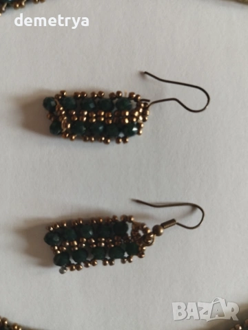 Комплект от колие, гривна и обеци, изработени от зелени и златисти камъни, снимка 3 - Бижутерийни комплекти - 53285926