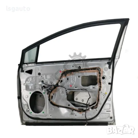 Предна дясна врата Toyota Avensis III 2009-2015 ID:145903, снимка 2 - Части - 49914477