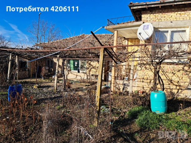 Продавам дворно място и къща, снимка 3 - Къщи - 53270628
