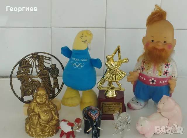 Фигури, статуетки.Сувенири Атина -2004 г.