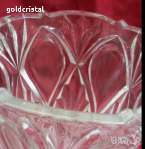 Стъклена ваза , снимка 2 - Антикварни и старинни предмети - 17785933
