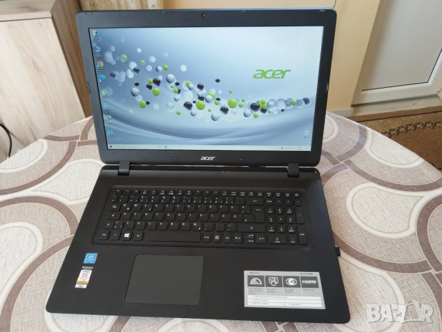 Лаптоп Acer Aspire ES1-732, снимка 4 - Лаптопи за дома - 54040820
