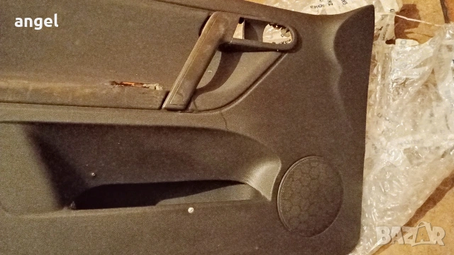 кори за предни врати за W Polo