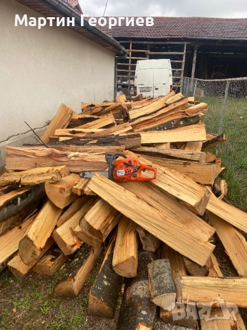 Рязане на дърва за огрев