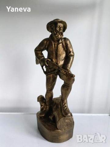 Хемингуей на лов, авторска дърворезба. , снимка 11 - Статуетки - 52673493