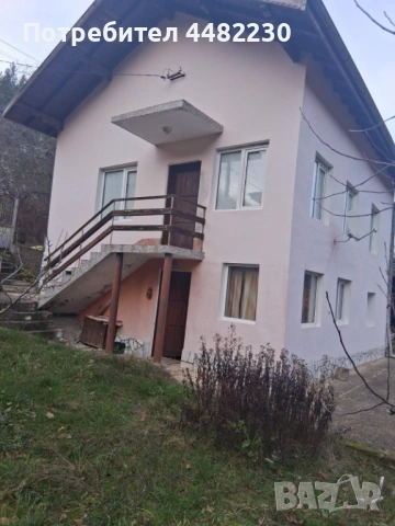 давам под наем къща в село Кадровица,Кюстендил