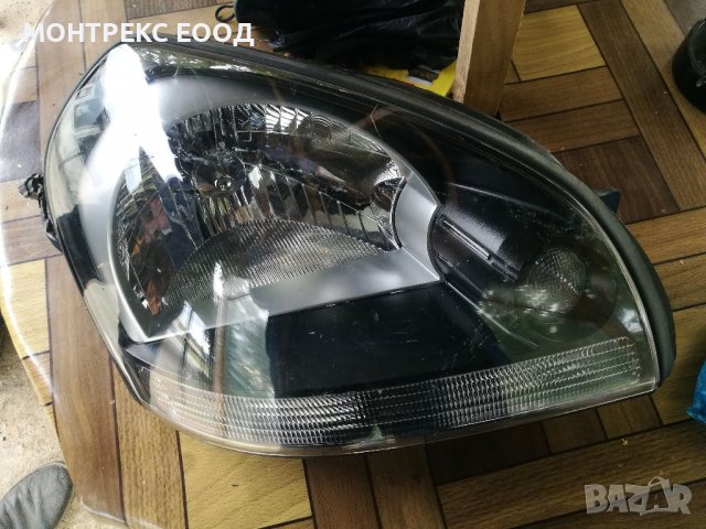 Десен фар хюндсй тъксон/ hyndai tucson 2004-2009 mk1