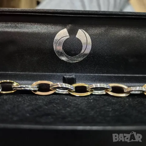 Гривна изработена от неръждаема стомана със златни елементи., снимка 1
