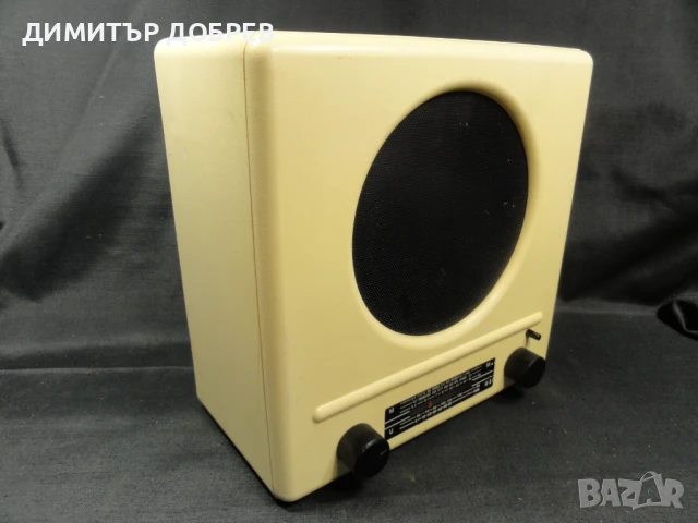 UNIVERSUM W111 СТАР РЕТРО ТРАНЗИСТОР РАДИО GERMANY, снимка 3 - Радиокасетофони, транзистори - 50938533