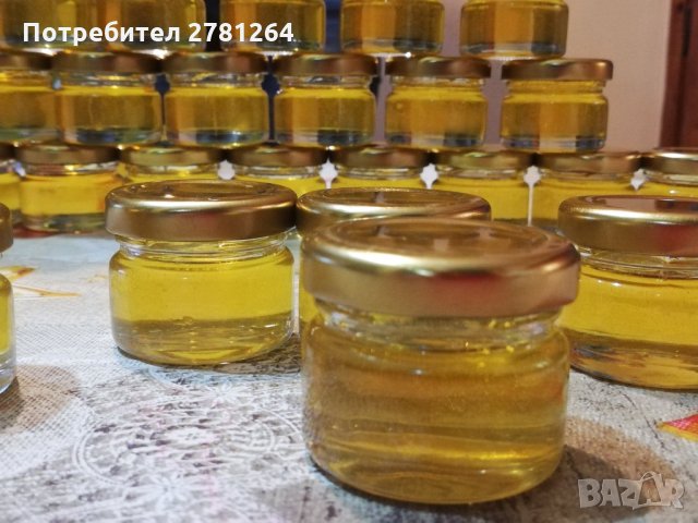 Малки бурканчета с мед 25 мл, снимка 2 - Подаръци за кръщене - 29791836