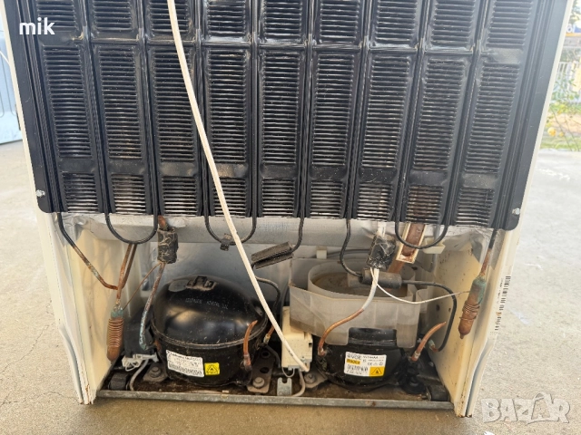 Хладилник с фризер Либхер с 2 компресора 180см , снимка 10 - Хладилници - 52614906