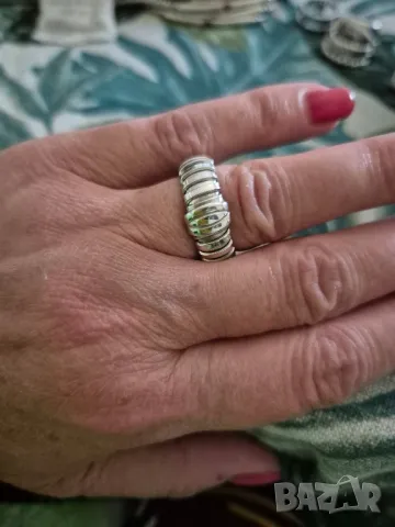 сребърен оребрен пръстен