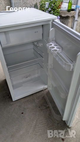 Хладилник с фризерна част Gorenje 96л А+ Като нов, снимка 5 - Хладилници - 53123772