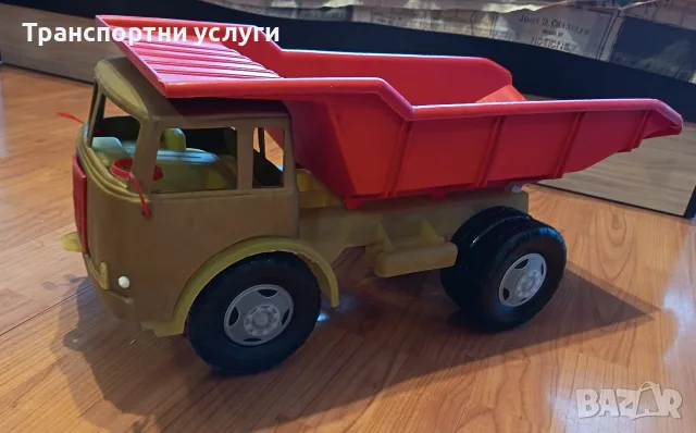 детски соц камион КДН Габрово НОВ рядък Цвят!, снимка 2 - Коли, камиони, мотори, писти - 55747430