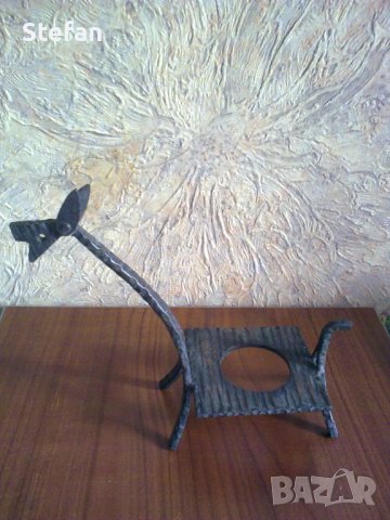 Свещници  от  метал, снимка 14 - Антикварни и старинни предмети - 38721164