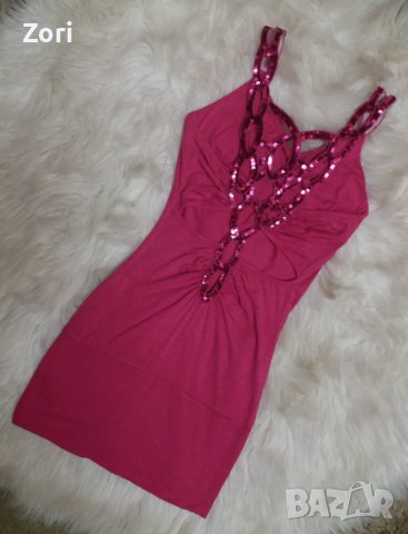 УНИКАЛНО КРАСИВА къса рокля по тялото с изрязан гръб с пайети наситено розов цвят , снимка 4 - Рокли - 40538865
