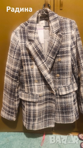 Нов с етикет, м размер плътен блейзър от sinsay, снимка 3 - Сака - 51928106