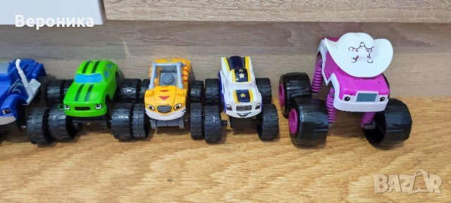 Пълна колекция от фигурки - "Пламъчко и машините", снимка 4 - Фигурки - 51785947