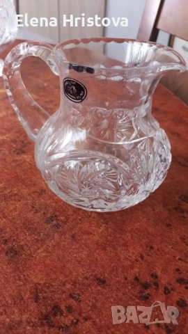 Малка кристална каничка