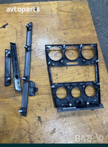 Mazda 6 2007година лайсни табло, снимка 2 - Части - 40578364