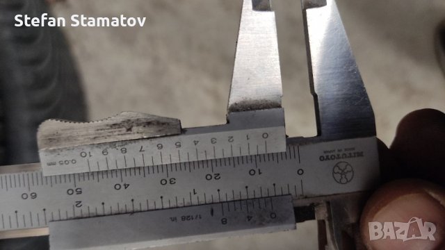 4 бр. Зимни гуми с джанти 225/50/17 7,3мм грайфер, снимка 2 - Гуми и джанти - 38079960